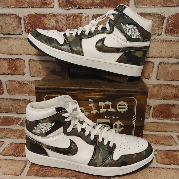 Pre-owned 2024 Jordan 1 High Golf - Picture 1 of 13